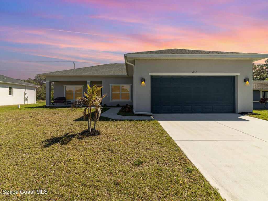 431 Bridgeport Avenue, Palm Bay, FL 32907