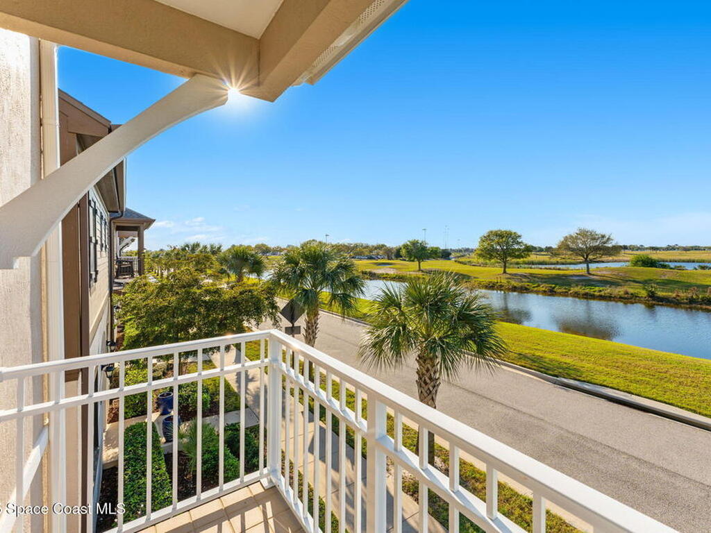 6784 Vista Hermosa Drive, Melbourne, FL 32940