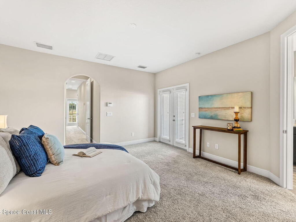 6784 Vista Hermosa Drive, Melbourne, FL 32940