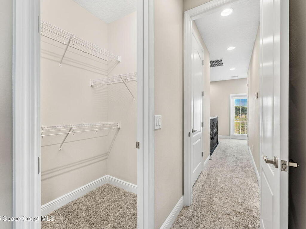 6784 Vista Hermosa Drive, Melbourne, FL 32940