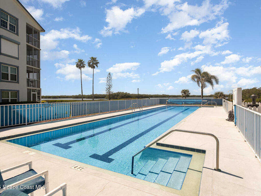 630 S Brevard Avenue, Cocoa Beach, FL 32931