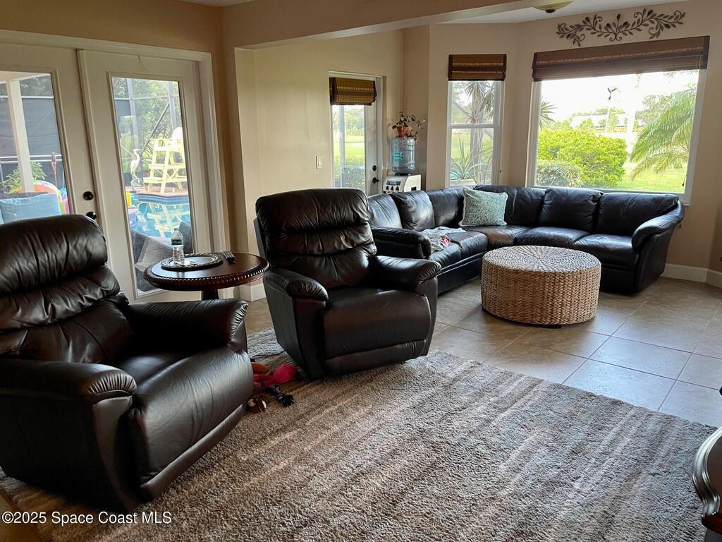 643 Woodbridge Drive, Suntree, FL 32940