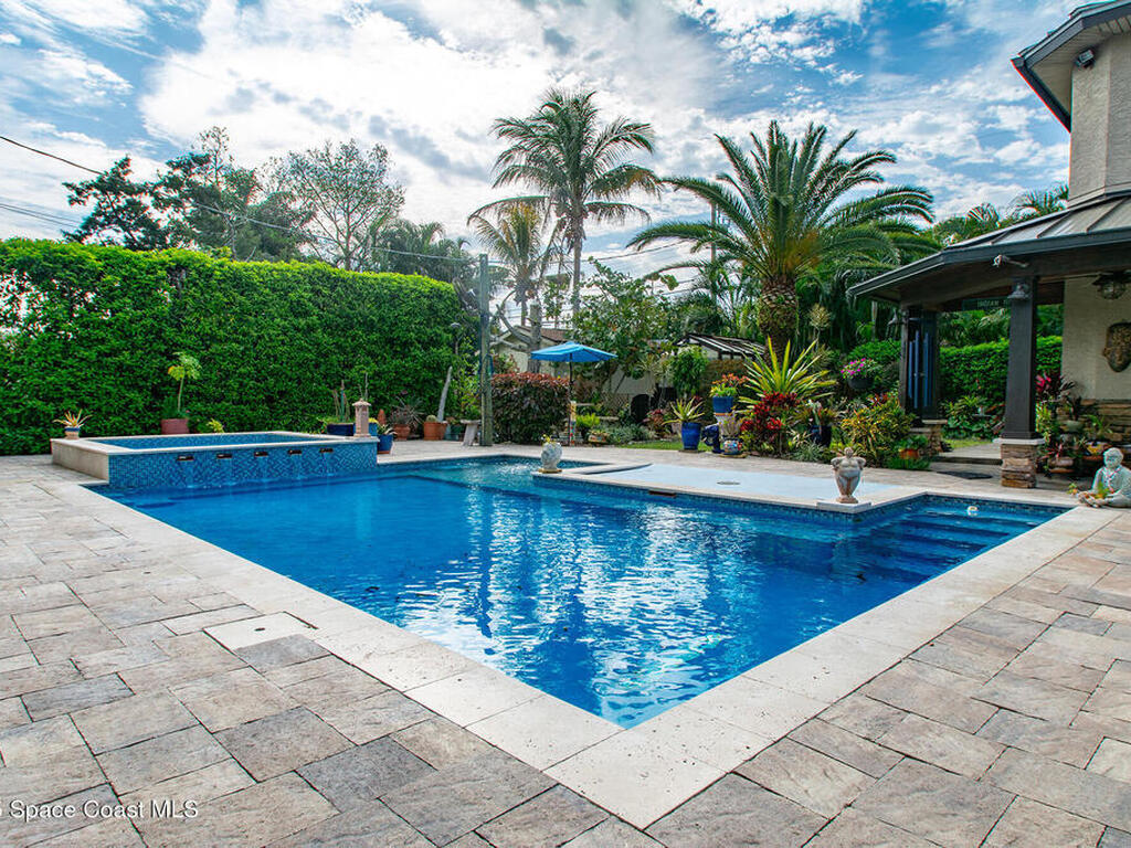 275 Bonita Drive, Merritt Island, FL 32952