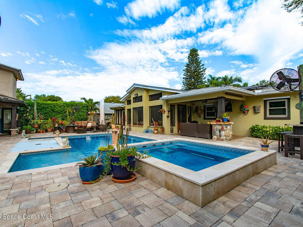 275 Bonita Drive, Merritt Island, FL 32952