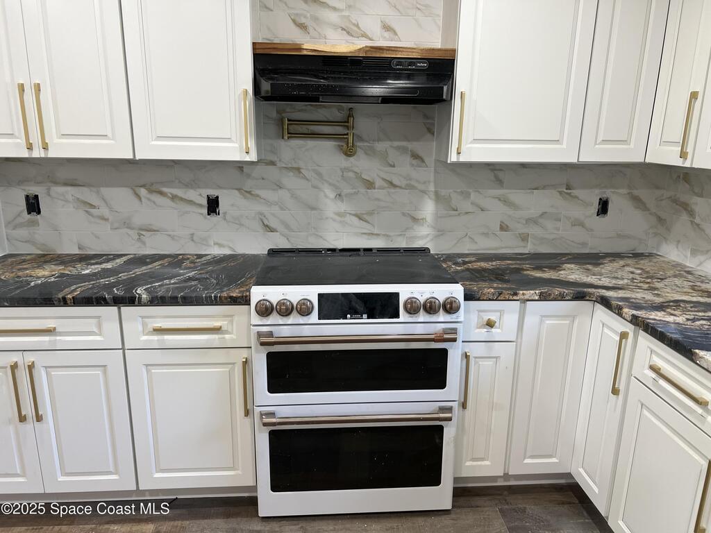2275 Pineapple Place, Merritt Island, FL 32952