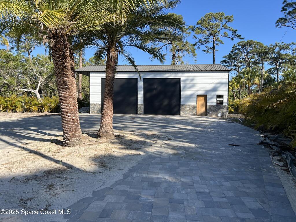 2275 Pineapple Place, Merritt Island, FL 32952