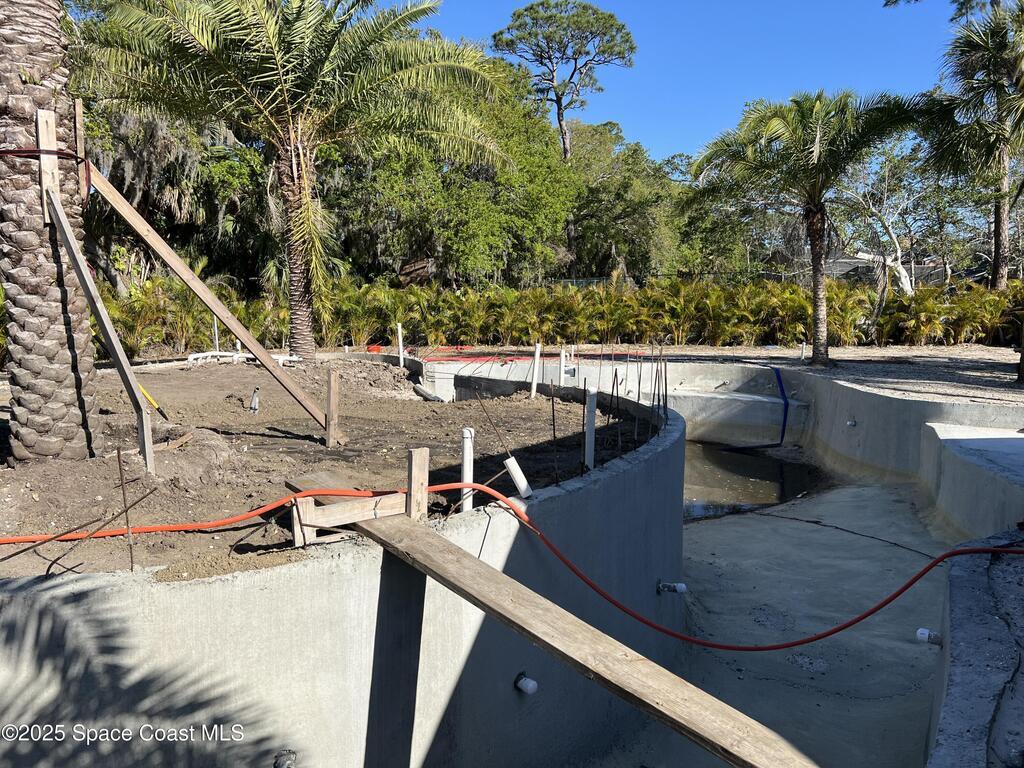 2275 Pineapple Place, Merritt Island, FL 32952