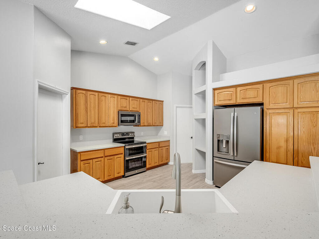 1016 Newfound Harbor Drive, Merritt Island, FL 32952