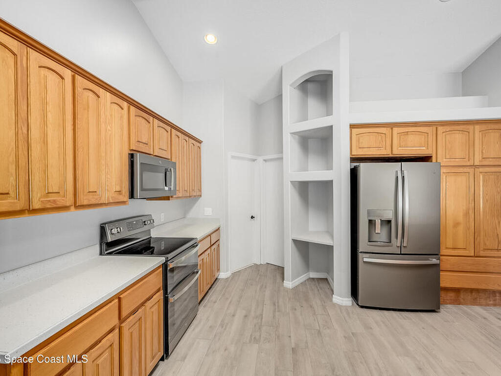 1016 Newfound Harbor Drive, Merritt Island, FL 32952
