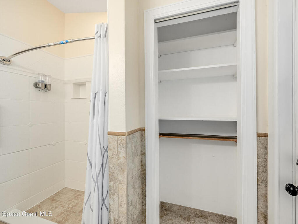1016 Newfound Harbor Drive, Merritt Island, FL 32952