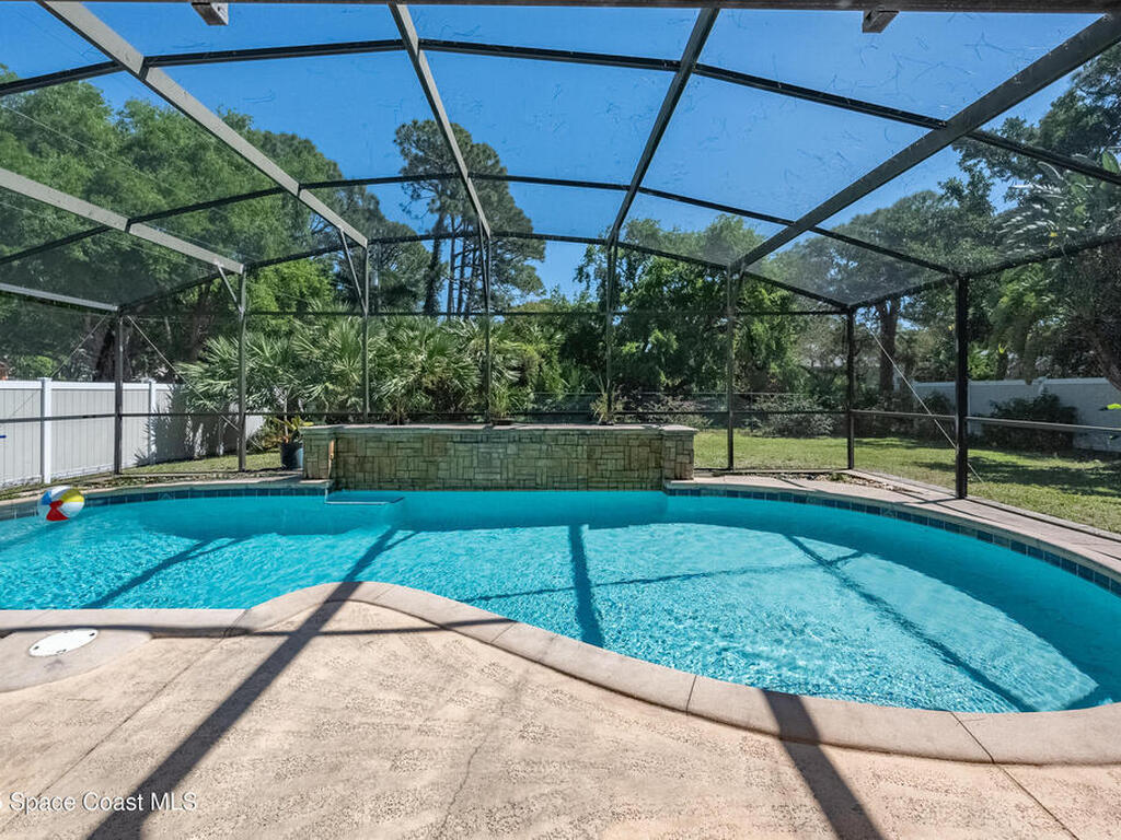 1016 Newfound Harbor Drive, Merritt Island, FL 32952