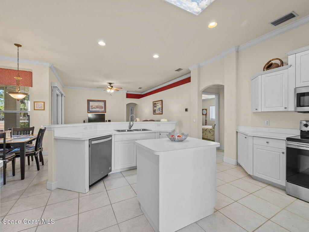 1626 Grand Isle Boulevard, Melbourne, FL 32940