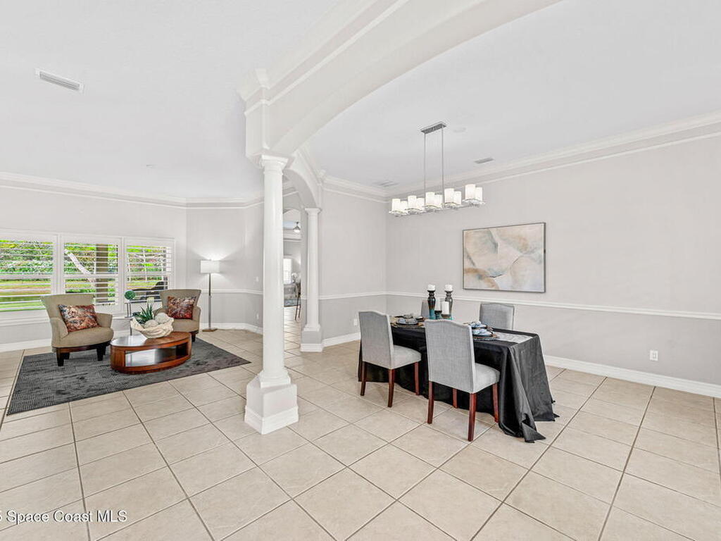 2942 Heritage Circle, Merritt Island, FL 32952