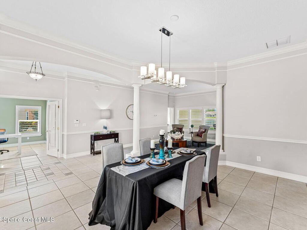 2942 Heritage Circle, Merritt Island, FL 32952