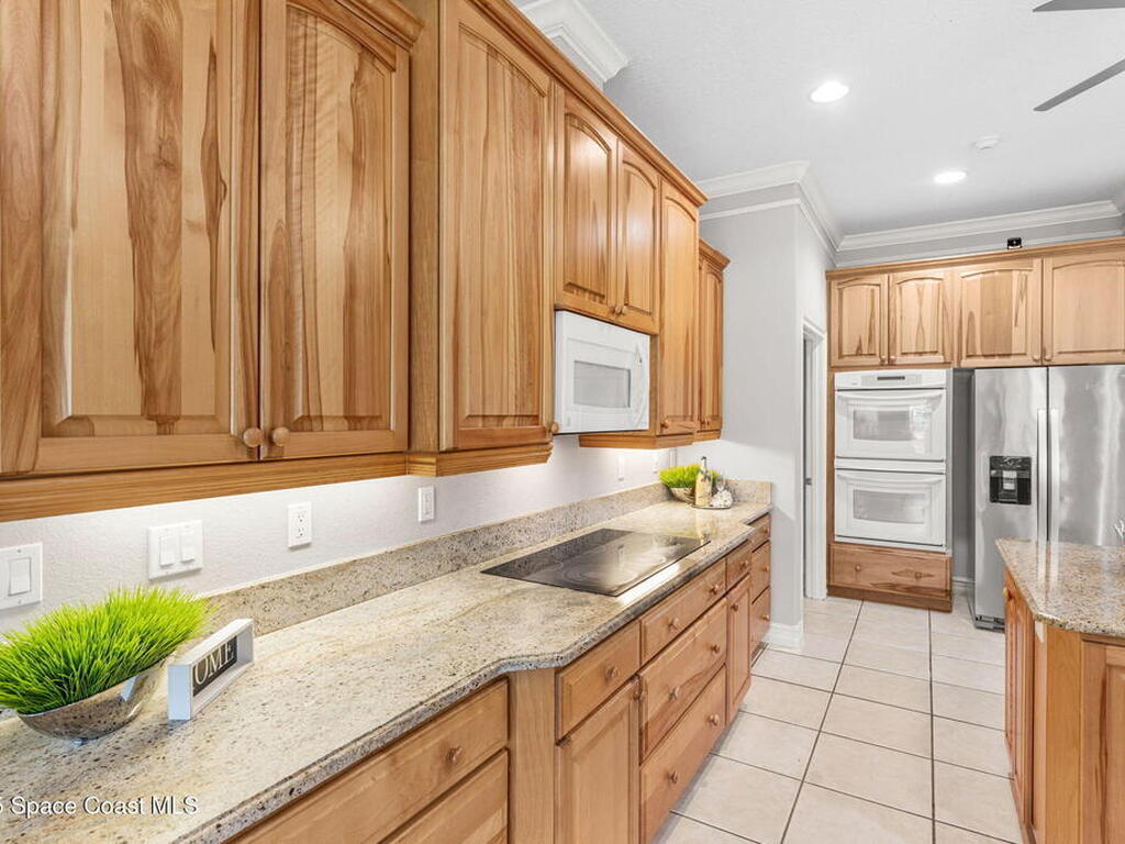 2942 Heritage Circle, Merritt Island, FL 32952