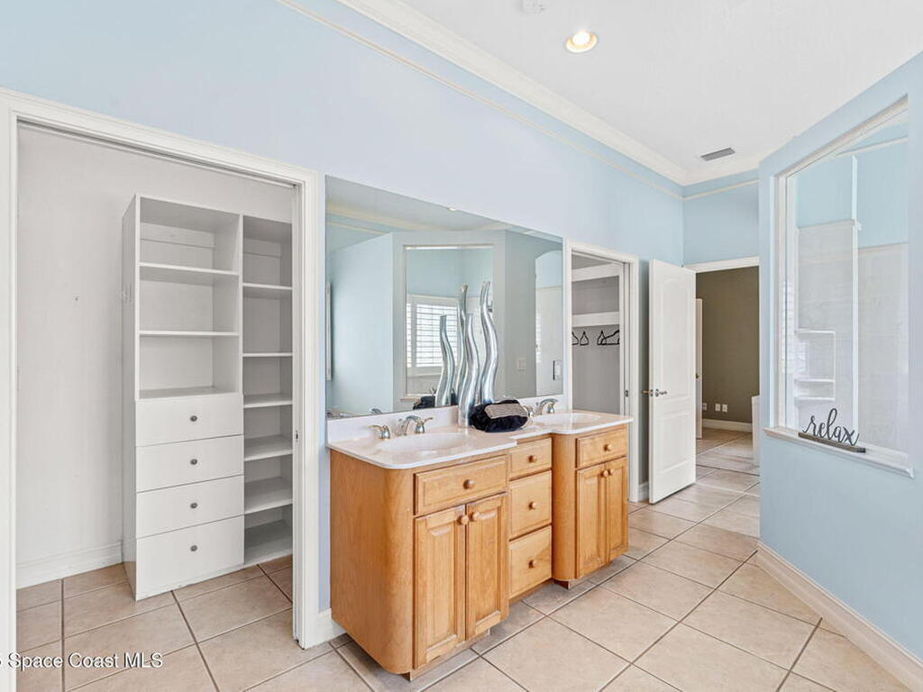 2942 Heritage Circle, Merritt Island, FL 32952