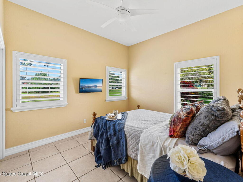 2942 Heritage Circle, Merritt Island, FL 32952