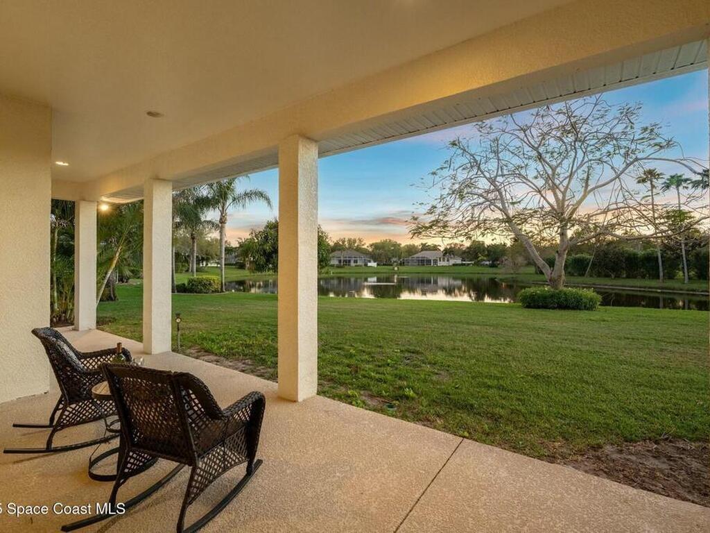 2942 Heritage Circle, Merritt Island, FL 32952