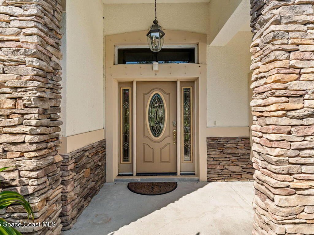 2942 Heritage Circle, Merritt Island, FL 32952