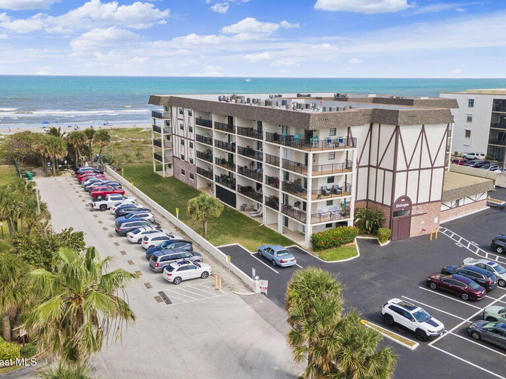 383 N Atlantic Avenue, Cocoa Beach, FL 32931
