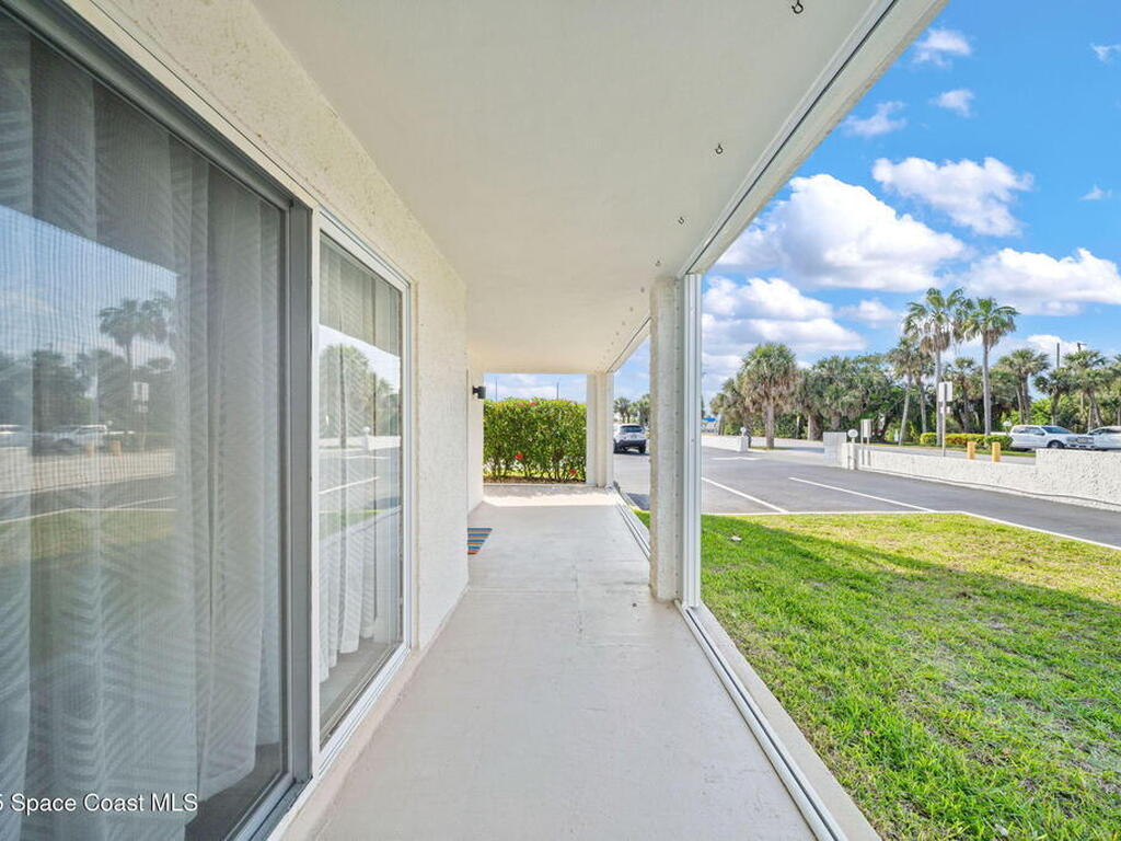 383 N Atlantic Avenue, Cocoa Beach, FL 32931