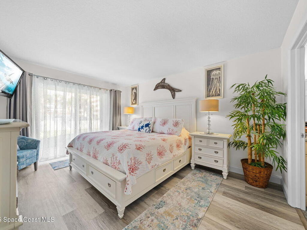 383 N Atlantic Avenue, Cocoa Beach, FL 32931