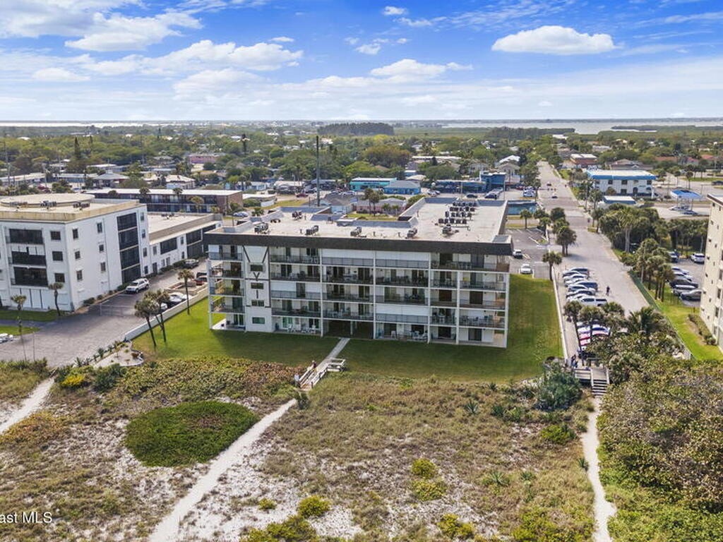 383 N Atlantic Avenue, Cocoa Beach, FL 32931