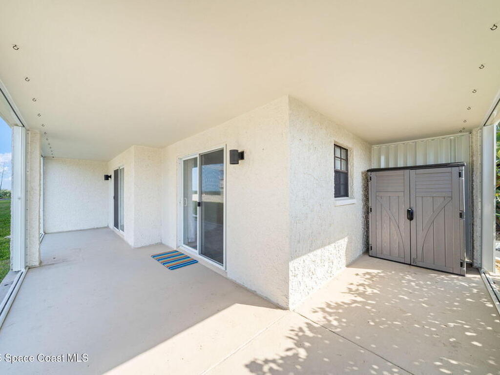 383 N Atlantic Avenue, Cocoa Beach, FL 32931