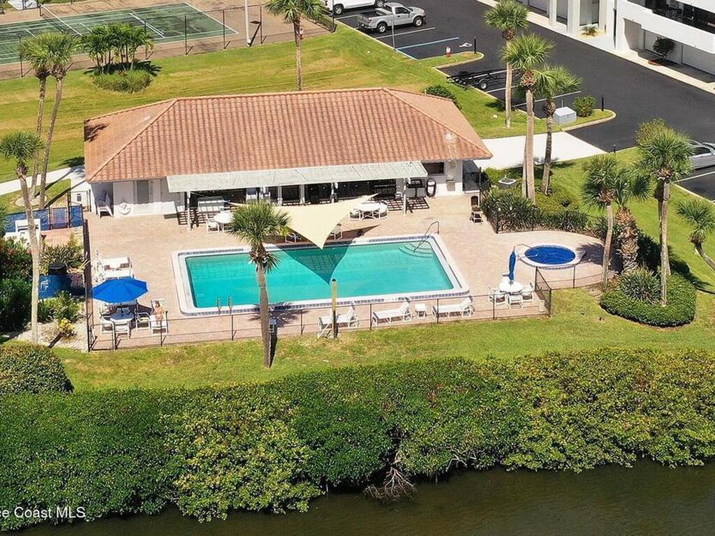 5011 Dixie Highway, Palm Bay, FL 32905