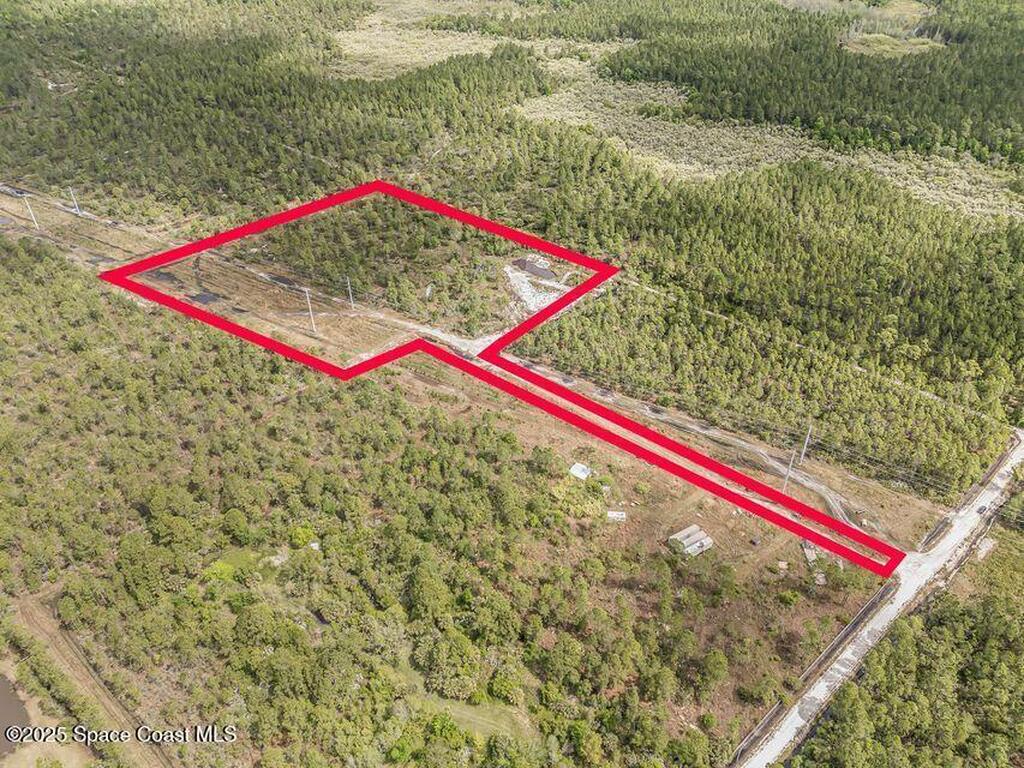 5620 Merritt Street, Mims, FL 32754