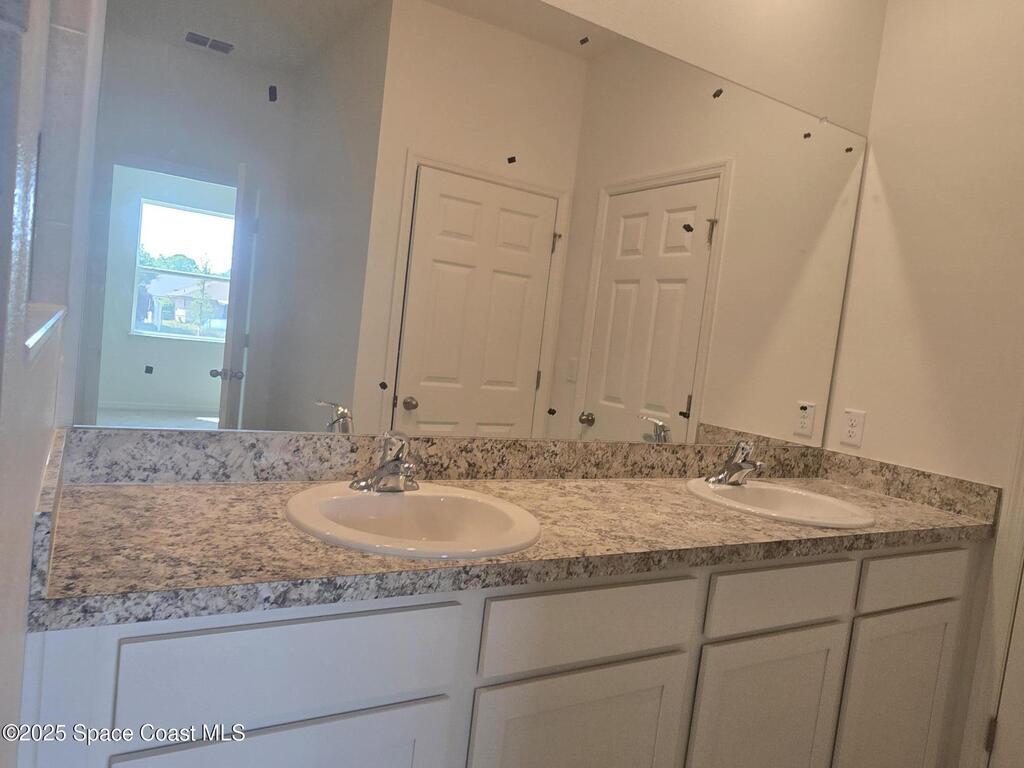 530 Breakwater Street, Palm Bay, FL 32909