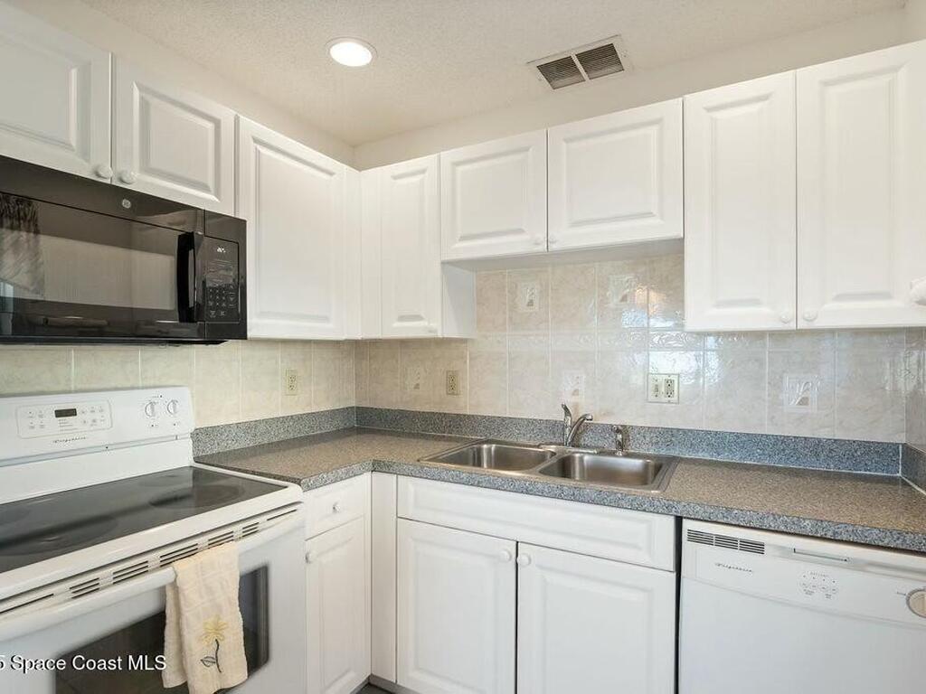 5400 Jimmy Buffet Memorial Hwy Highway, Indian River Shores, FL 32963