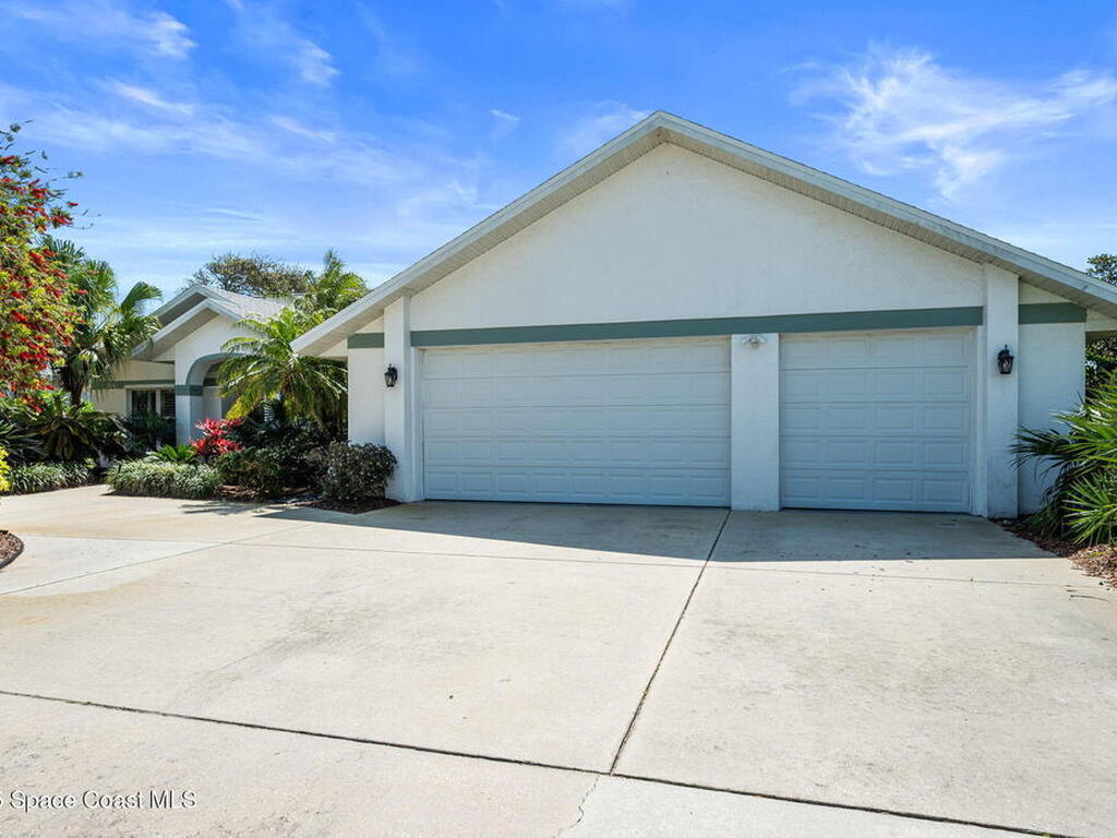 117 Martesia Way, Indian Harbour Beach, FL 32937