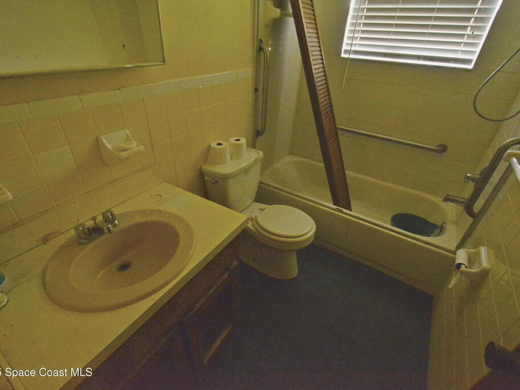 600 Burr Street, Melbourne, FL 32901