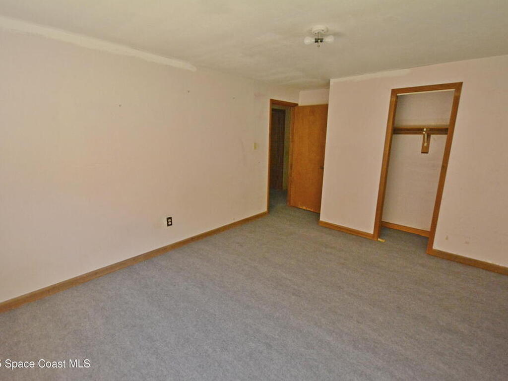 600 Burr Street, Melbourne, FL 32901