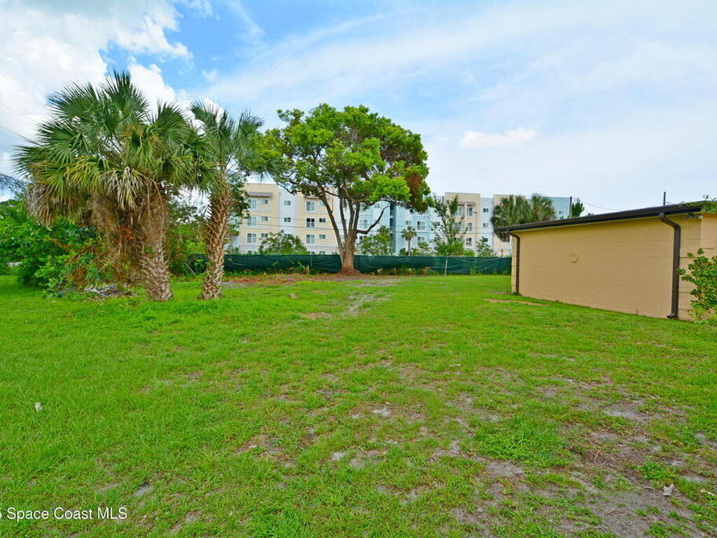 600 Burr Street, Melbourne, FL 32901