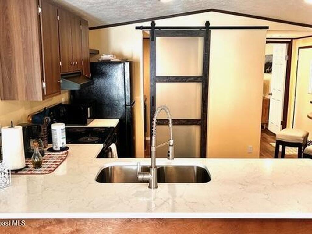2501 Amberly Road, Palm Bay, FL 32905