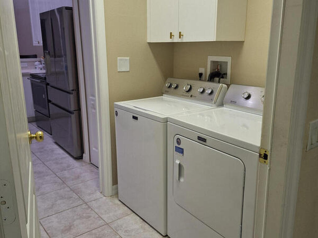 2860 Camberly Circle, Melbourne, FL 32940