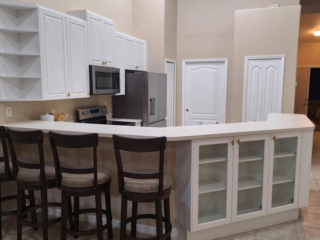 2860 Camberly Circle, Melbourne, FL 32940