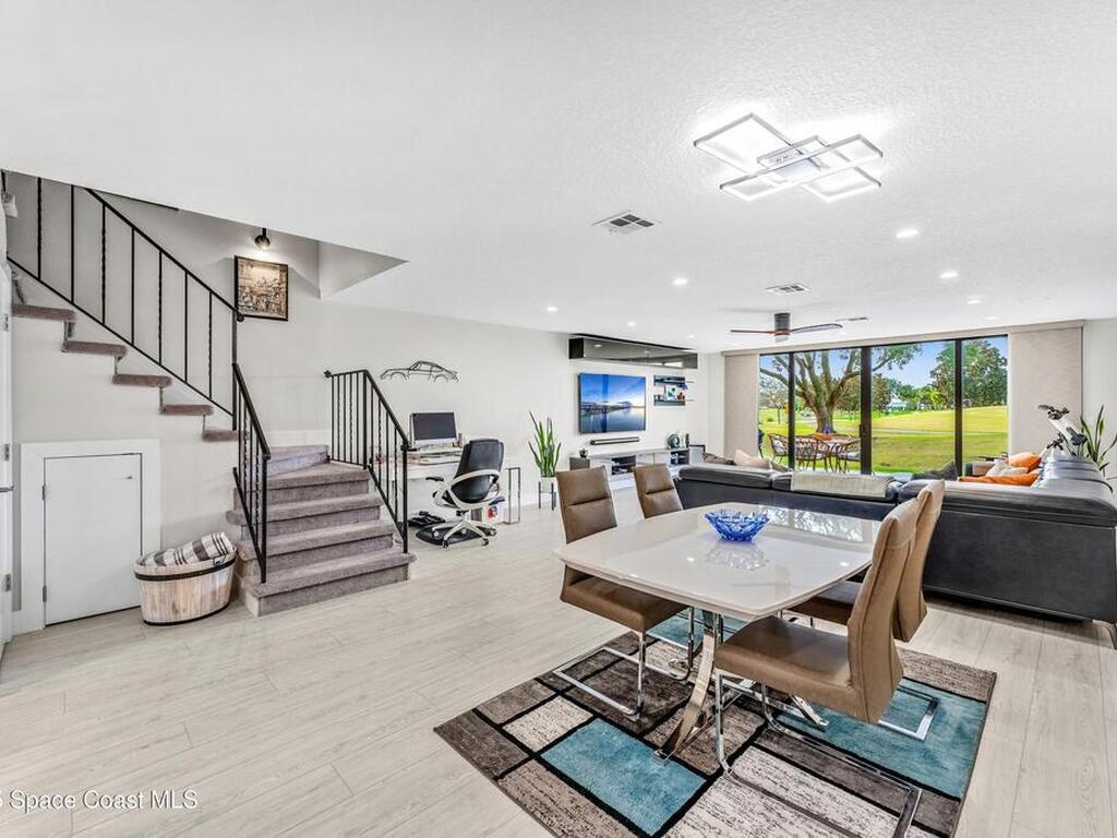 656 Jubilee Street, Melbourne, FL 32940