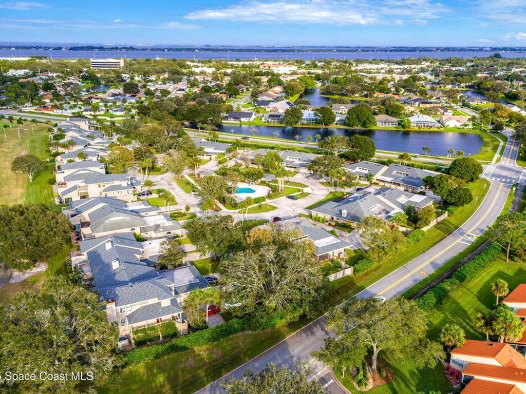 656 Jubilee Street, Melbourne, FL 32940