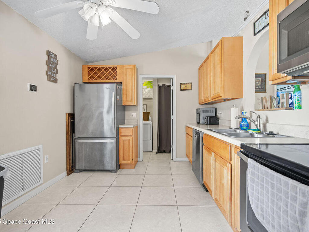 2977 Sebastian Lane, Melbourne, FL 32935