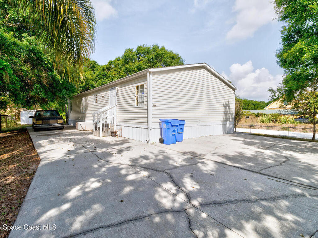 164 S Elm Street, Fellsmere, FL 32948
