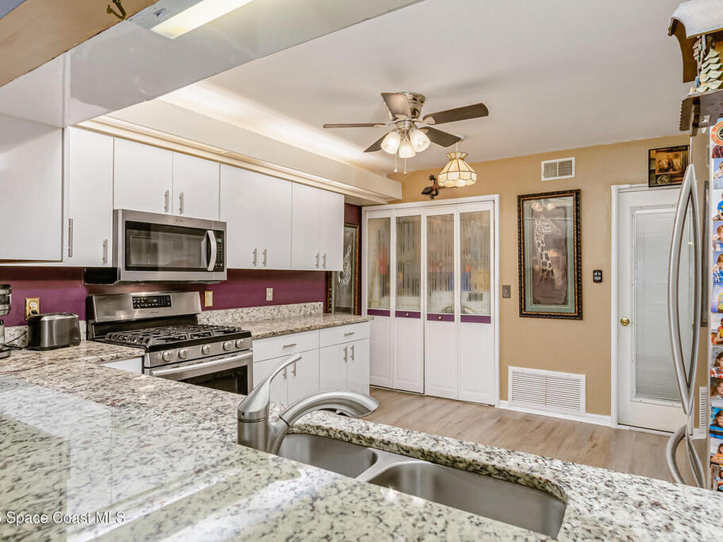 3005 Clearlake Drive, Melbourne, FL 32935