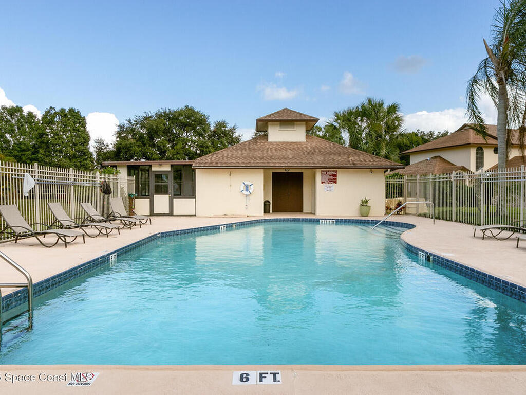 3005 Clearlake Drive, Melbourne, FL 32935