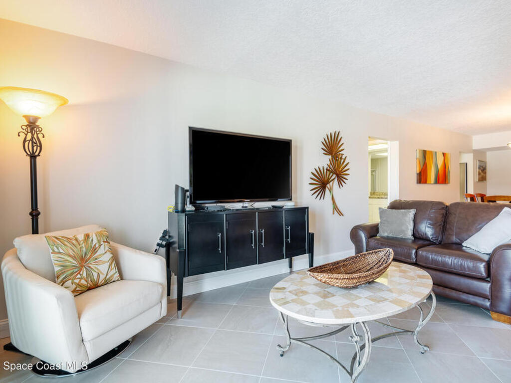2090 N Atlantic Avenue, Cocoa Beach, FL 32931