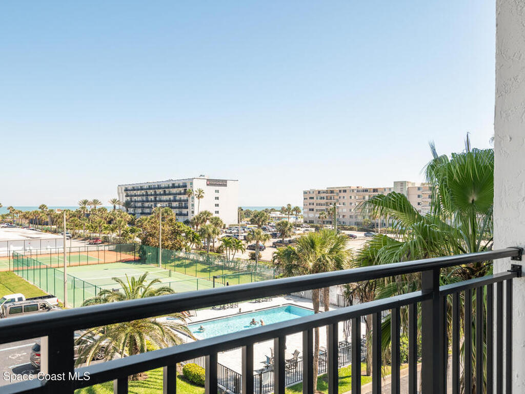 2090 N Atlantic Avenue, Cocoa Beach, FL 32931