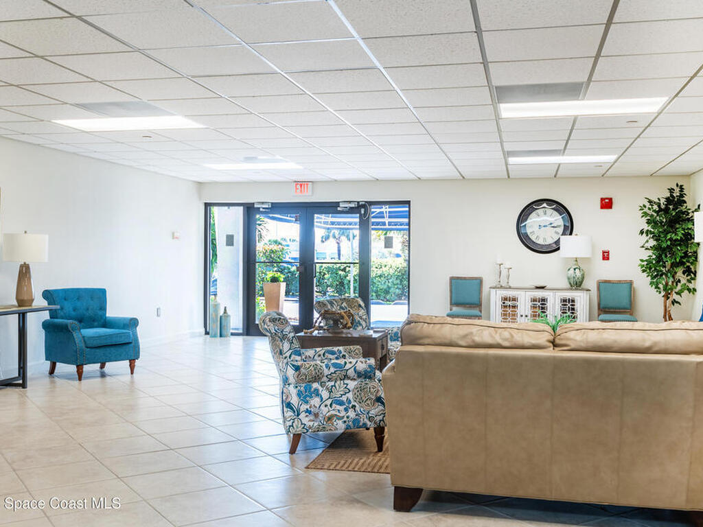 2090 N Atlantic Avenue, Cocoa Beach, FL 32931