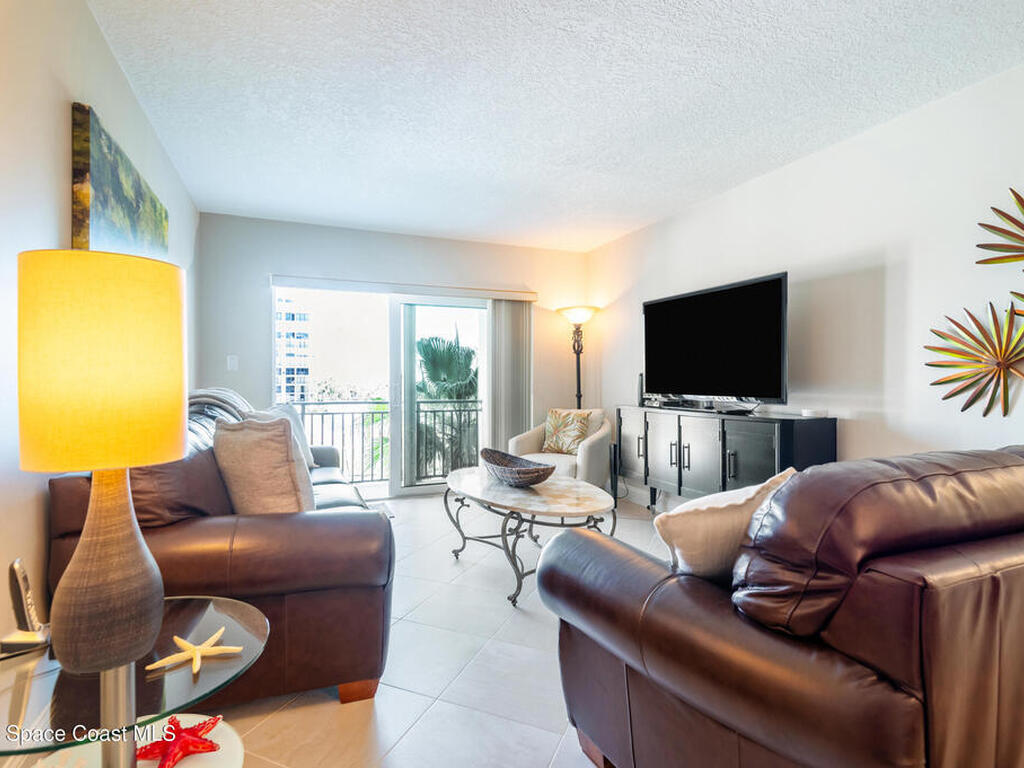 2090 N Atlantic Avenue, Cocoa Beach, FL 32931