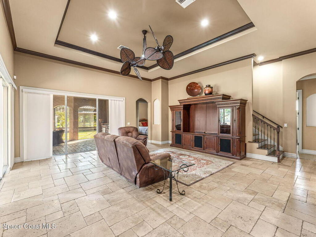 5137 Royal Paddock Way, Merritt Island, FL 32953